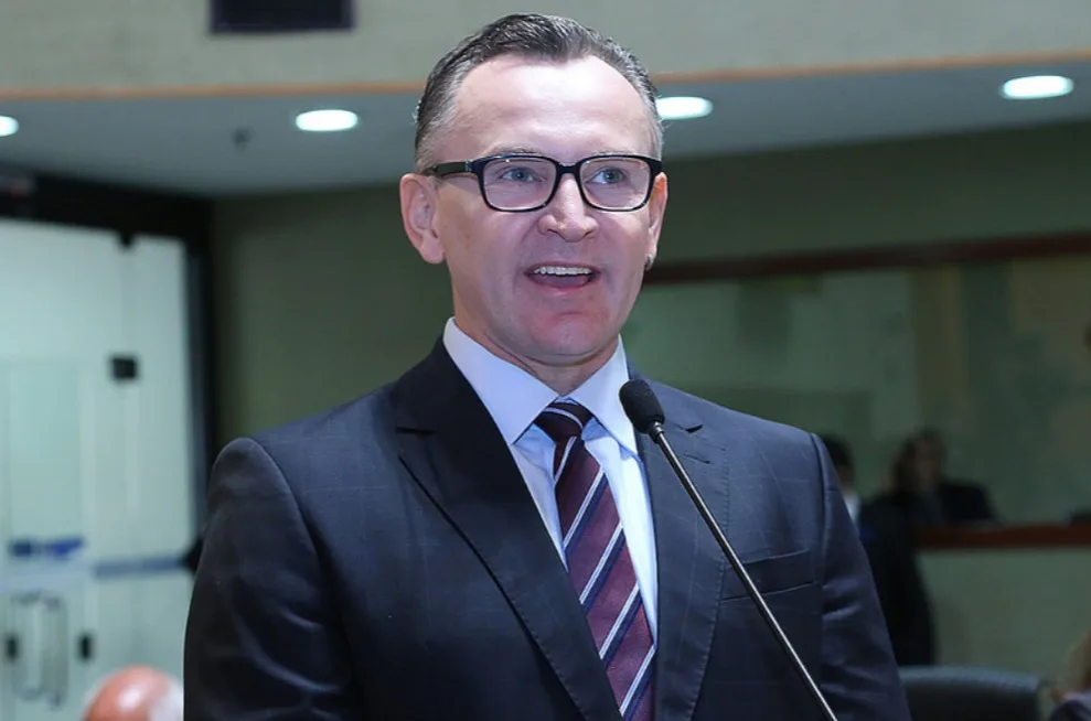 4nI68Qlb-edfa15d0-b5d5-0135-6933-6231c35b6685-jpg