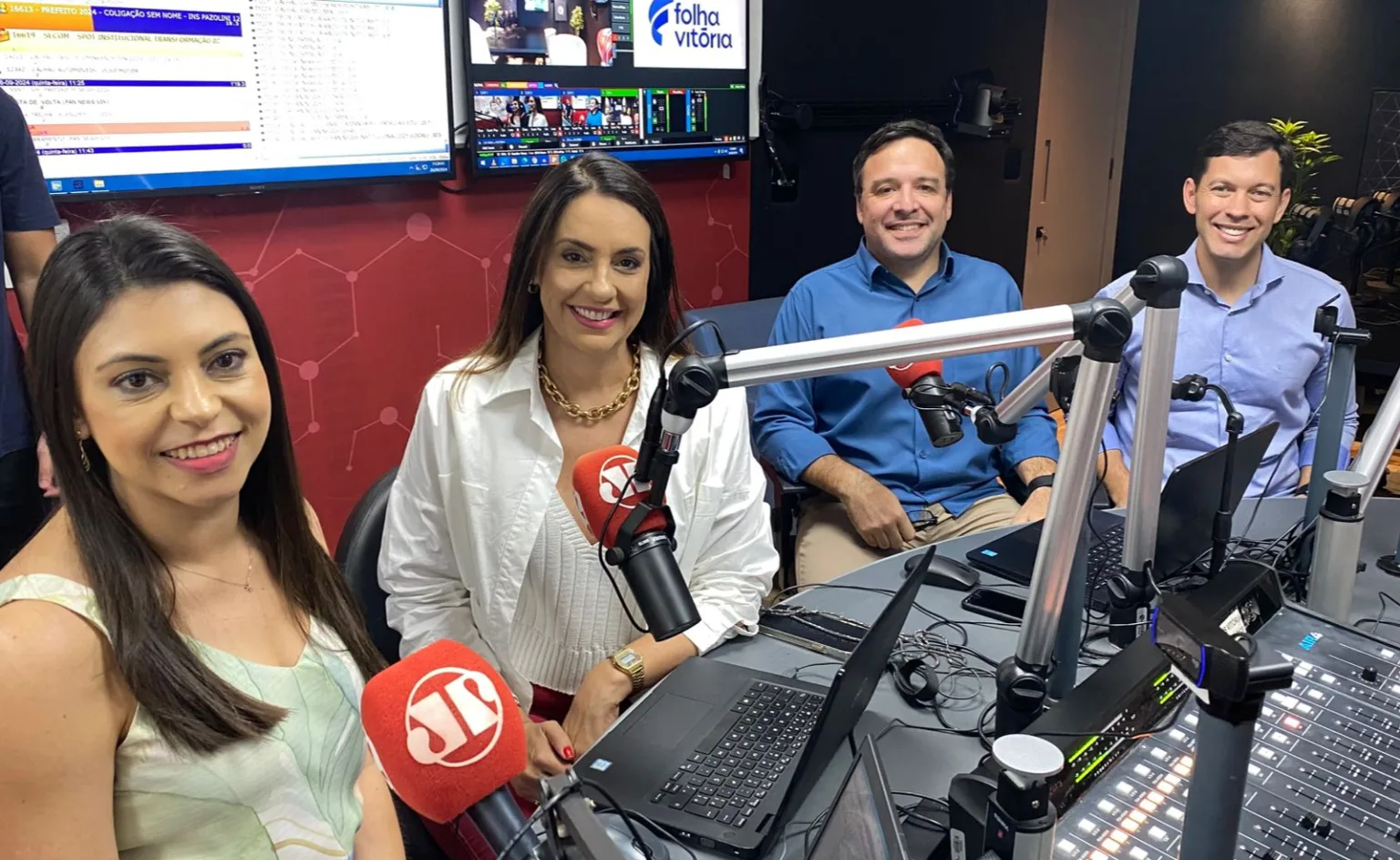 MEZHn0xg-WhatsApp-Image-2024-09-26-at-11.25.58-1536x944