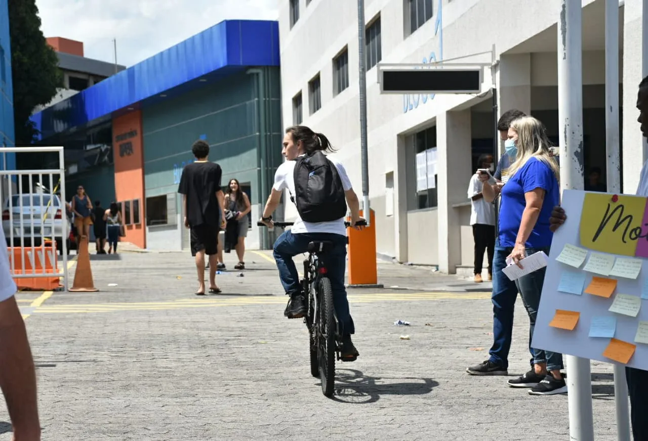 aNQjqd4G-a7e79c80-6379-11ed-b3b2-3d3ad0b759ff-jpeg