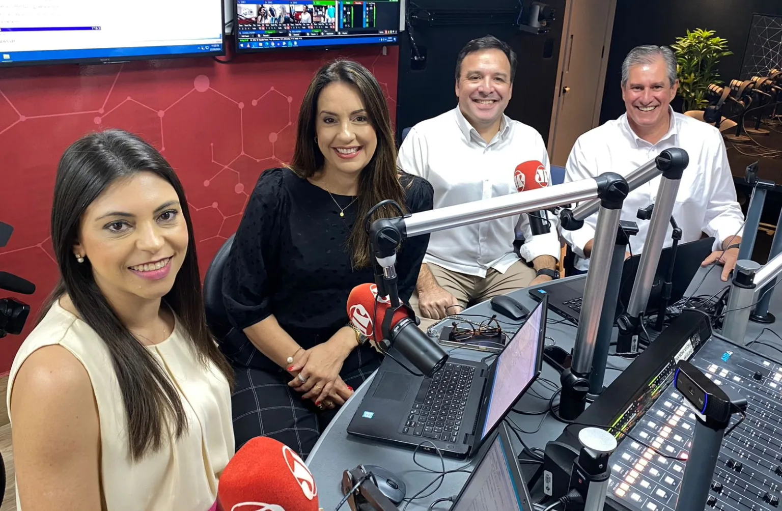 ctzKhA6X-WhatsApp-Image-2024-09-27-at-11.25.11-1536x1004