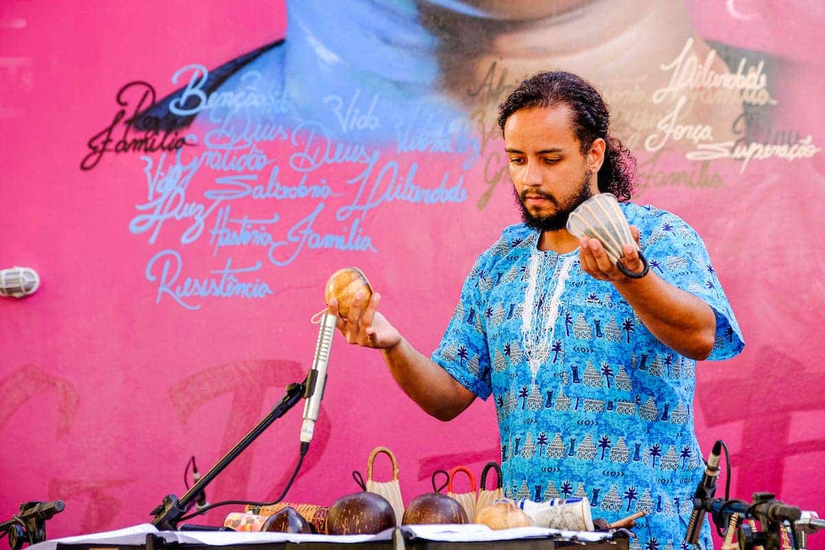 sQfTdUGz-Musico-percussionista-Leo-de-Paula.-Foto-Tadeu-Bianconi-01