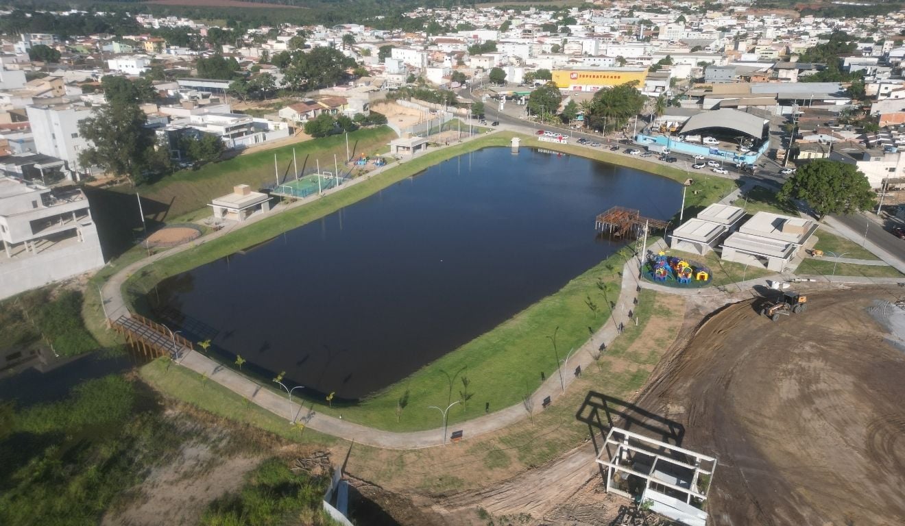 Prefeitura-de-Pinheiros-anunciou-a-inauguracao-de-um-balneario-de-30-mil-mC2B2.jpg