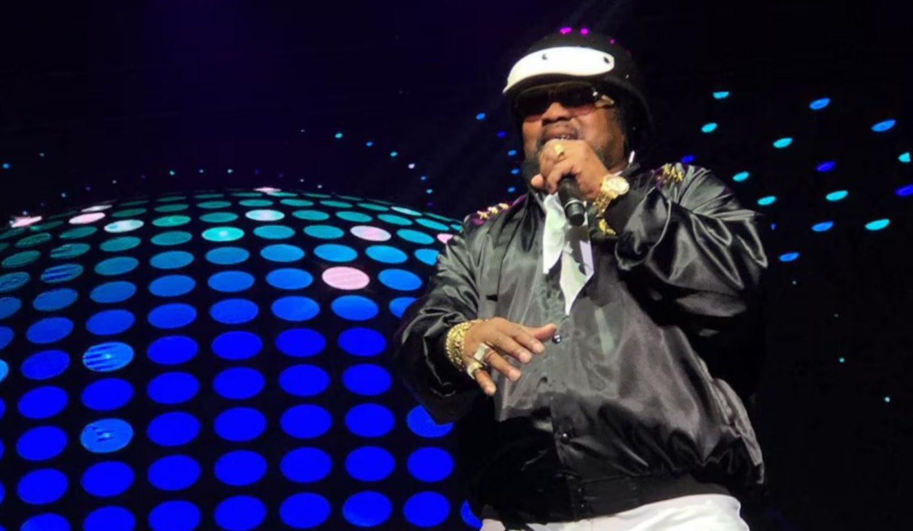 Victor-Willis-Foto-40realvillagepeopleInstagram.png